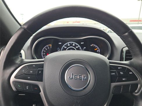 Certified 2021 Jeep Grand Cherokee Limited image 37