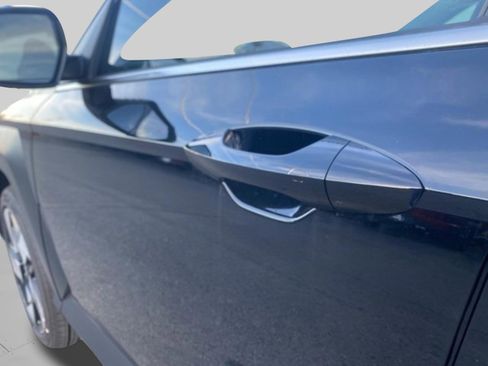 New 2026 Hyundai Kona Limited AWD/4WD image 10