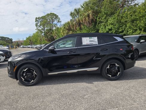 New 2026 Kia Sportage EX FWD image 5