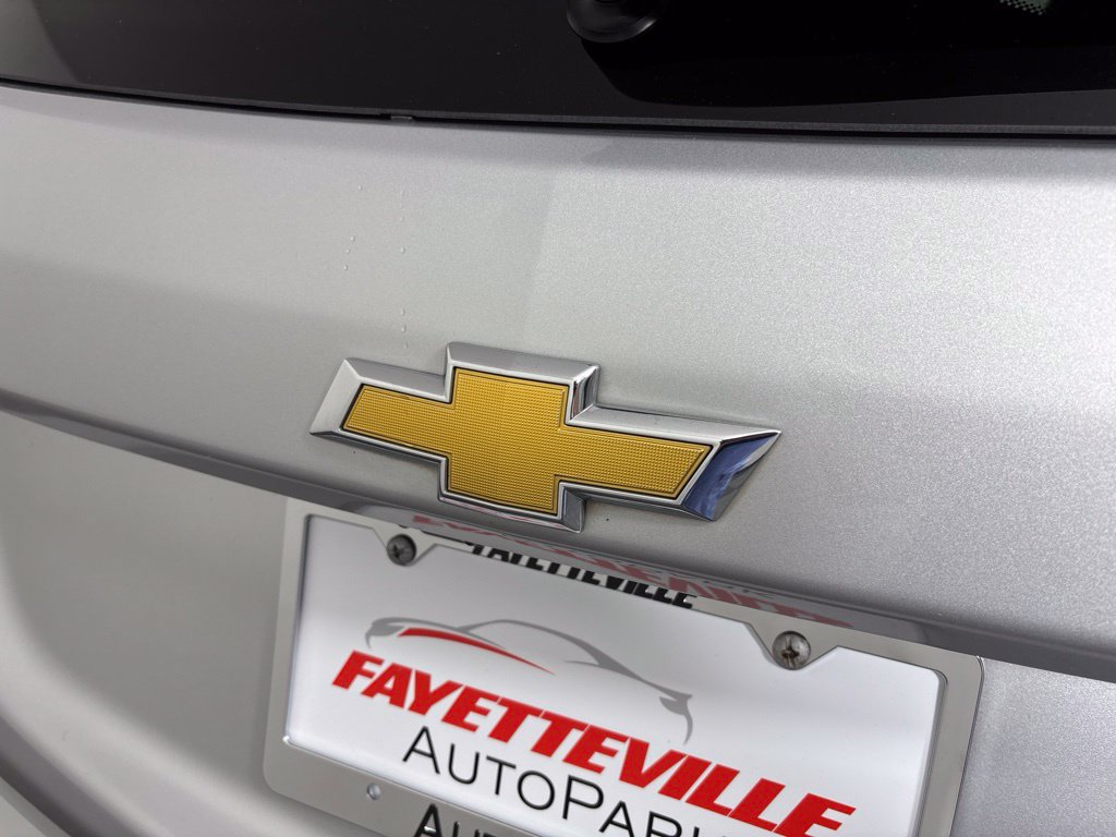 Used 2019 Chevrolet Equinox LT FWD image 24