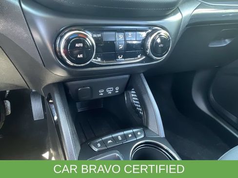 Certified 2023 Chevrolet TrailBlazer LT w/ Convenience Package FWD image 17
