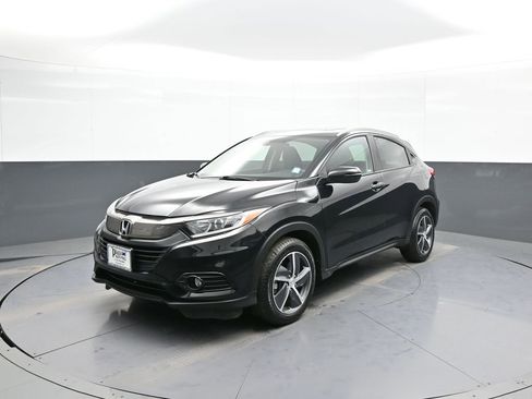 Used 2021 Honda HR-V EX image 1
