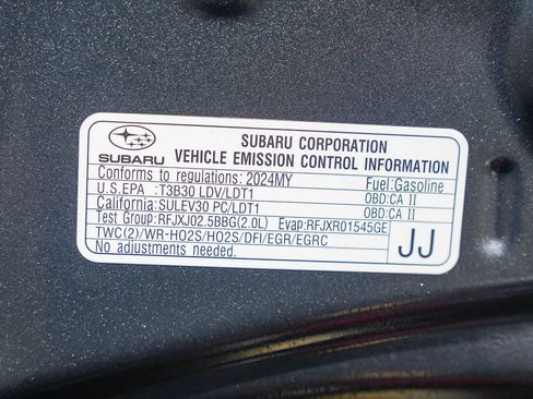 Certified 2024 Subaru Crosstrek 2.0i Premium image 33