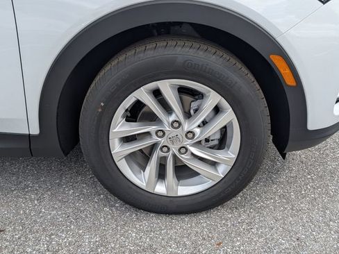 New 2026 Buick Envista Preferred w/ Convenience I Package FWD image 9