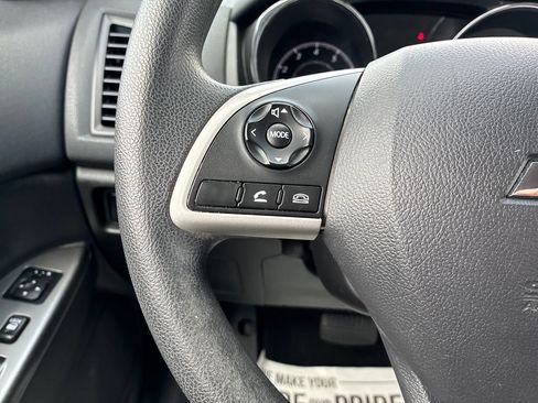 Used 2019 Mitsubishi Outlander Sport ES AWD/4WD image 20