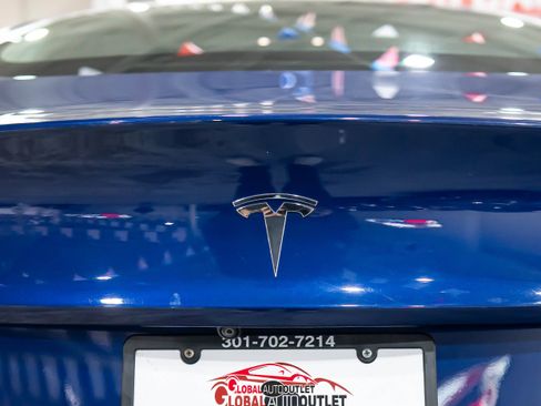 Used 2019 Tesla Model 3 Long Range image 40