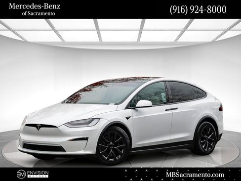 Used 2023 Tesla Model X image 1