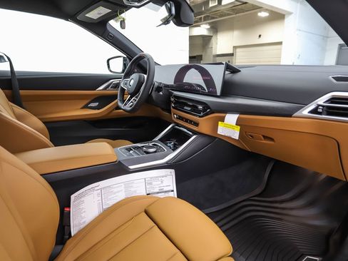 New 2026 BMW 440i xDrive Convertible w/ Premium Package image 24