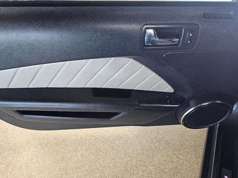 Used 2013 Ford Mustang GT Premium w/ Security Pkg image 16