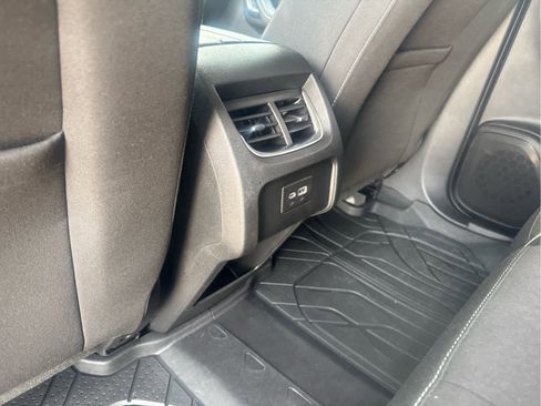 Used 2024 Chevrolet Blazer LT w/ Convenience Package FWD image 36