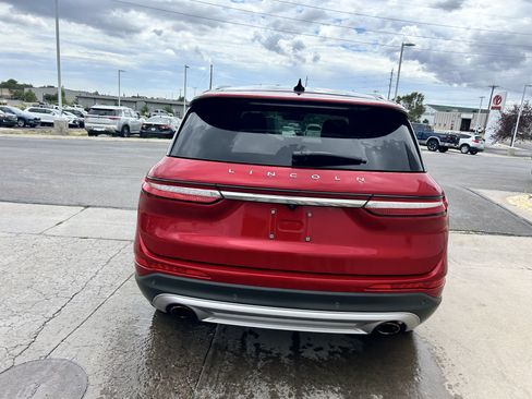Used 2022 Lincoln Aviator Reserve w/ Equipment Group 201A RWD image 4