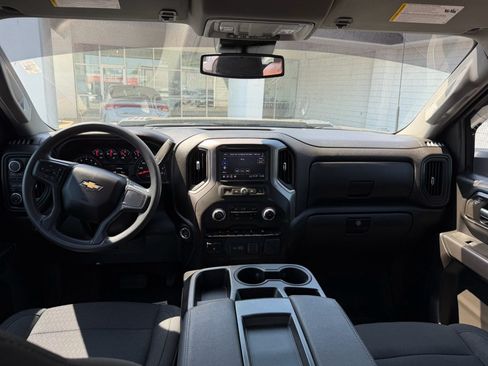 Used 2025 Chevrolet Silverado 2500 Custom w/ Custom Value Package AWD/4WD image 23