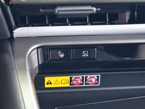 New 2026 Lexus TX 500h AWD w/ Technology Package image 25