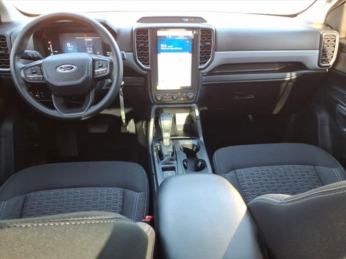 Used 2025 Ford Ranger XL image 14