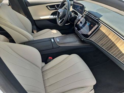 Used 2026 Mercedes-Benz E 350 Sedan image 23