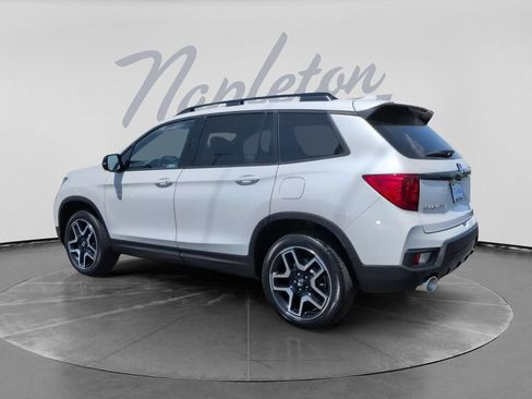 Used 2023 Honda Passport Elite image 8