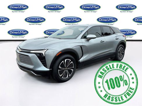 Used 2024 Chevrolet Blazer EV LT AWD/4WD image 3