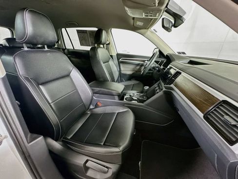 Certified 2023 Volkswagen Atlas SE w/ Black Wheel Package AWD/4WD image 29