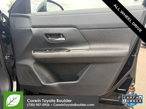 Used 2025 Nissan Kicks SV w/ Charging Package AWD/4WD image 10
