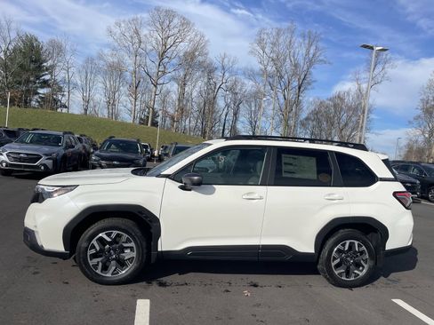 New 2026 Subaru Forester Premium w/ Base/Premium Package AWD/4WD image 4