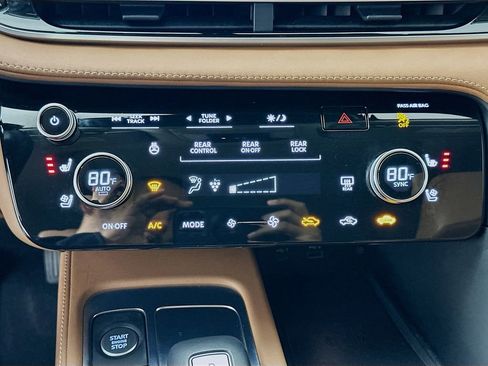 Used 2022 INFINITI QX60 Sensory w/ Cargo Package image 16