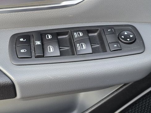 Used 2020 RAM 1500 Big Horn image 15