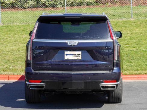 Used 2021 Cadillac Escalade Premium Luxury w/ LPO, Radiant Package image 7