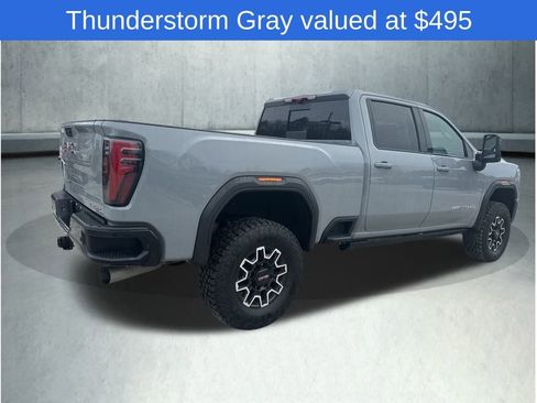 Used 2025 GMC Sierra 2500 AT4X image 6
