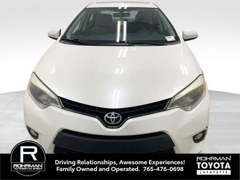 Used 2014 Toyota Corolla LE w/ Body Protection Package FWD image 10