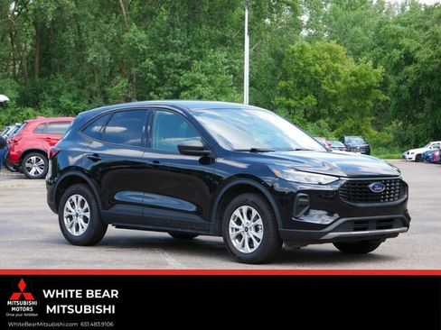 Used 2025 Ford Escape Active AWD/4WD image 1