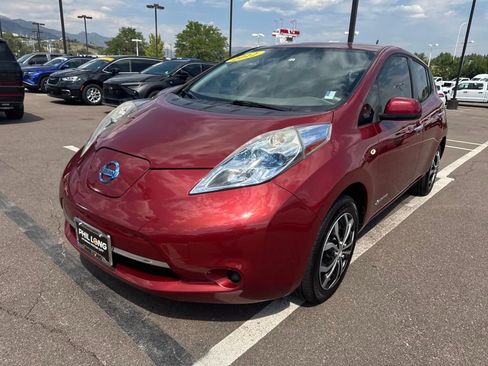 Used 2012 Nissan Leaf SV image 3