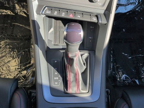 New 2025 Audi Q3 2.0T Premium Plus image 17