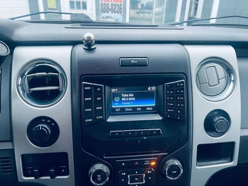 Used 2014 Ford F150 XLT image 16