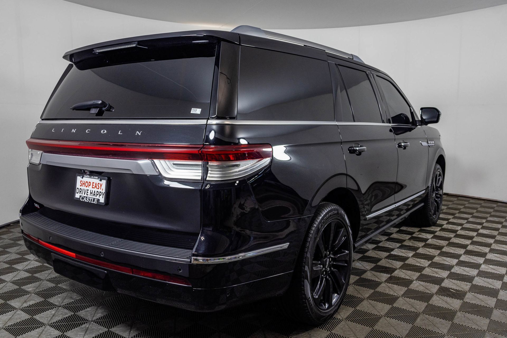 Used 2024 Lincoln Navigator Reserve w/ Monochromatic Package AWD/4WD image 21