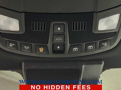 Used 2019 Ford F150 Raptor w/ Equipment Group 802A Luxury AWD/4WD image 38