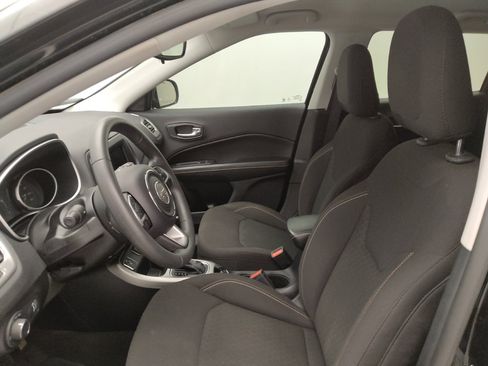 Used 2021 Jeep Compass Sport FWD image 17