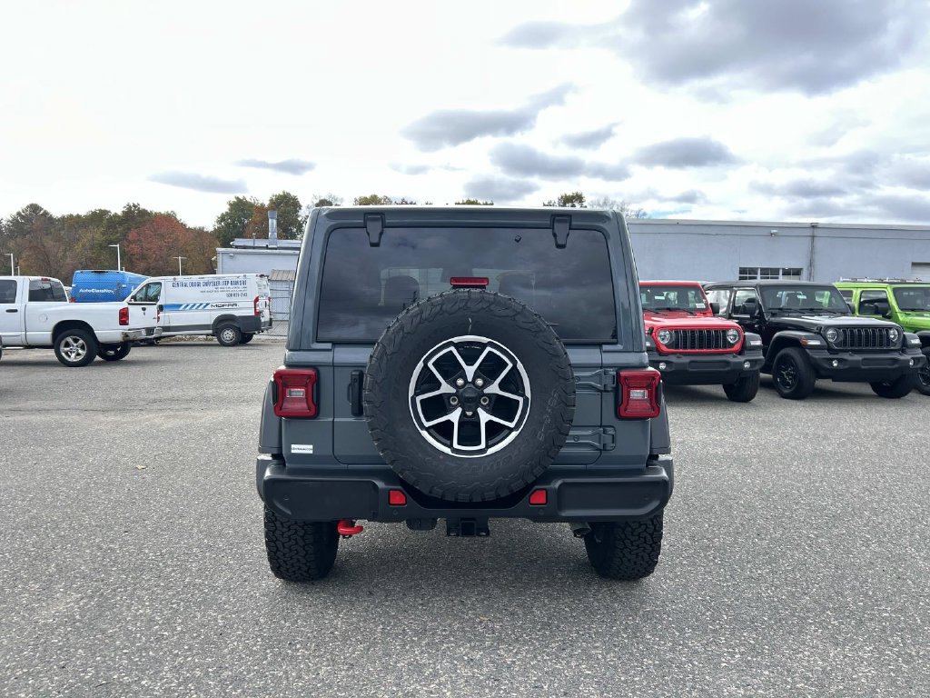 Certified 2026 Jeep Wrangler Unlimited Rubicon w/ Safety Group AWD/4WD image 4