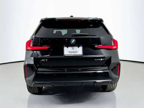 New 2026 BMW X1 xDrive28i w/ Technology Package AWD/4WD image 12