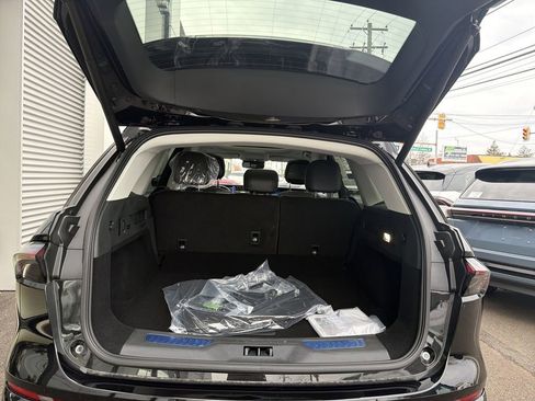 New 2026 Lincoln Nautilus Reserve w/ Jet Appearance Package image 12