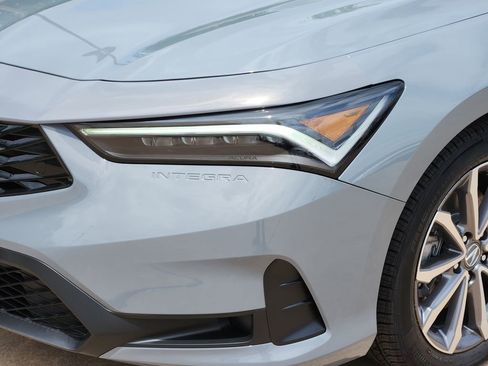 New 2026 Acura Integra FWD image 8