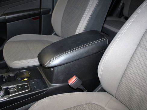 Used 2022 Ford Escape SE w/ Cold Weather Package image 21