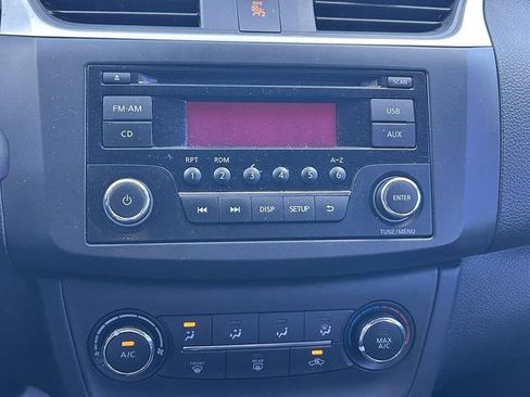 Used 2016 Nissan Sentra S FWD image 18
