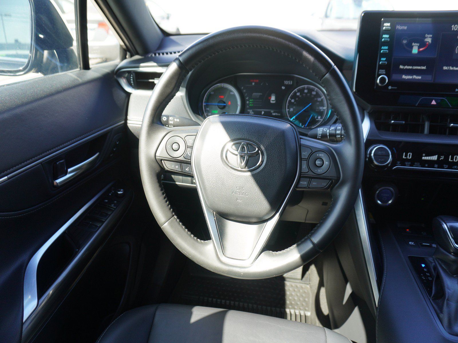 Used 2022 Toyota Venza XLE AWD/4WD image 14