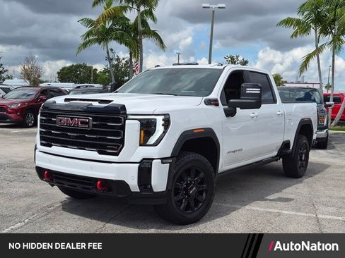 Used 2025 GMC Sierra 2500 AT4 w/ AT4 Premium Plus Package AWD/4WD image 1