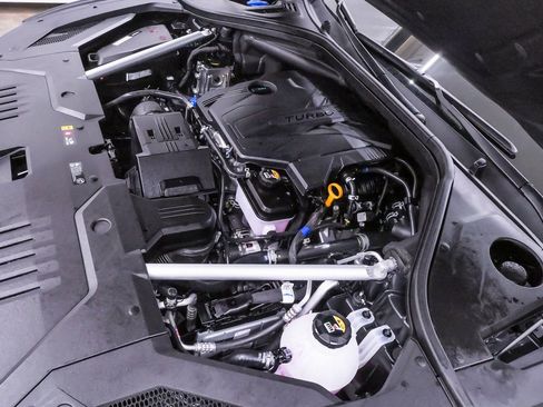 Certified 2026 Genesis GV70 2.5T Advanced image 23