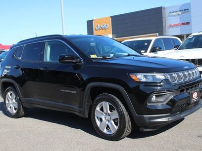 Used 2022 Jeep Compass Latitude w/ Convenience Group