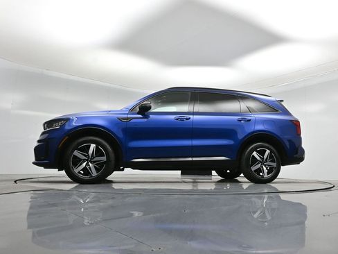 Used 2021 Kia Sorento EX image 54