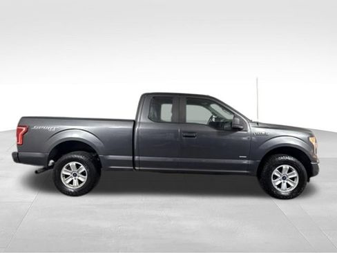 Used 2017 Ford F150 XL w/ Equipment Group 101A Mid AWD/4WD image 9