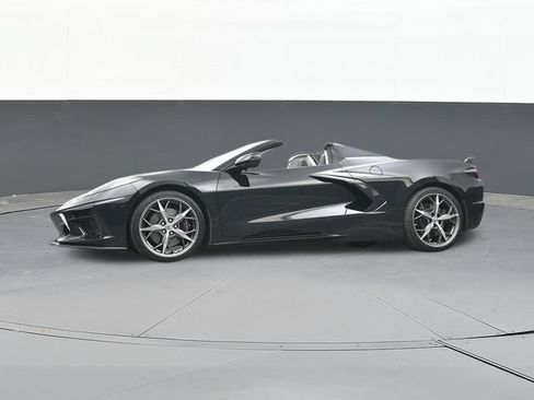 Used 2021 Chevrolet Corvette Stingray Premium Conv w/ Z51 Performance Package RWD image 55