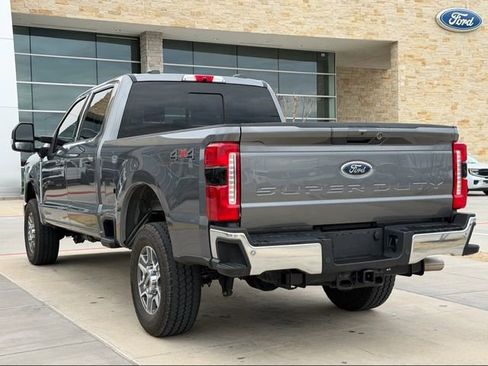 Used 2024 Ford F250 Lariat AWD/4WD image 10